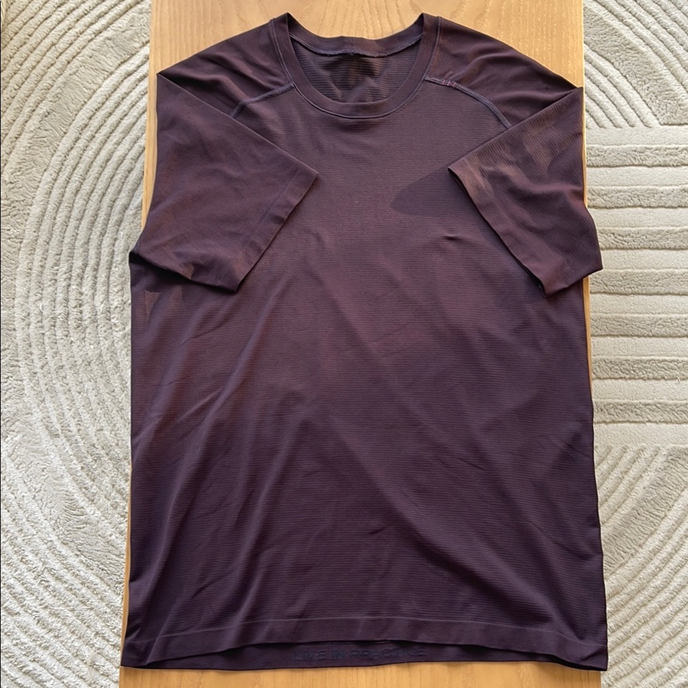 Lululemon Metal Vent SS